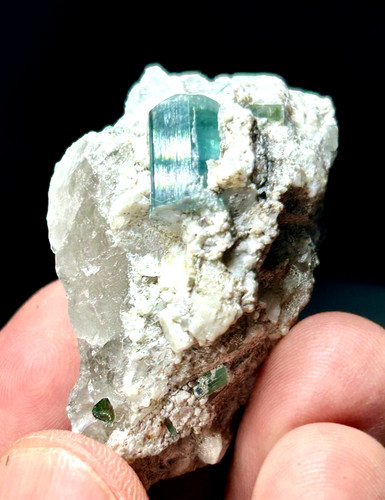 205 carats top quality - carats,