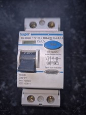 HAGER CN284U. 100 AMP TYPE AC