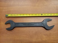 Vintage Snail Brand No 12 Open