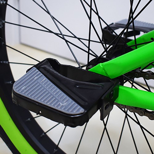 Bike rear footrest - rear,