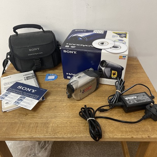 Sony handycam camcorder dvd - sony,