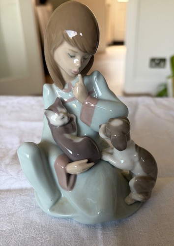 1989 lladro 5640 cat nap - cat,