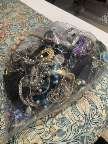 2kg job lot - bundle, costume