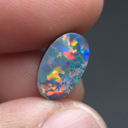 2cts lightning ridge opal - 3.2cts,