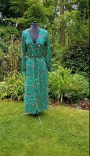Green Long Sleeved Elegant Shirtwaister Flowery Dress.  Red Herring.Size 8 . VGC