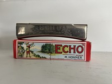 Harmonica-Vintage Old M