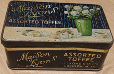 Vintage Maison Lyon's