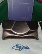 PRE-OWNED WITH DUSTBAG + BOX