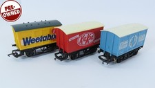 Hornby 3x Wagons Weetabix