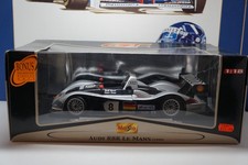 MAISTO - 1999 LE MANS AUDI R8R  - 1/18 SCALE MODEL CAR - 38881