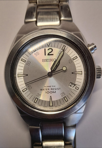 Seiko kinetic silver dial - kinetic,
