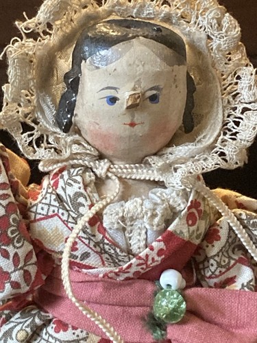 Lovely early grodnertal doll - grodnertal,