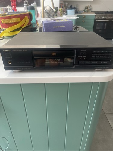 Aiwa 300 player - cd, black
