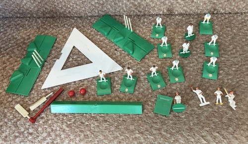 Vintage subbuteo table - vintage, cricket