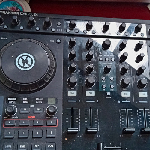 Native instruments traktor - instruments,