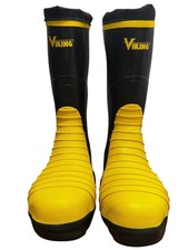 NWT Viking VW42 Size 9 Steel