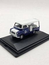 Oxford Diecast 1:76 scale Bedford CA Milkfloat, With Case.