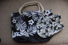 New and Sealed Studio Beach Bag and Flip Flop Set - Black and White Fern Pattern