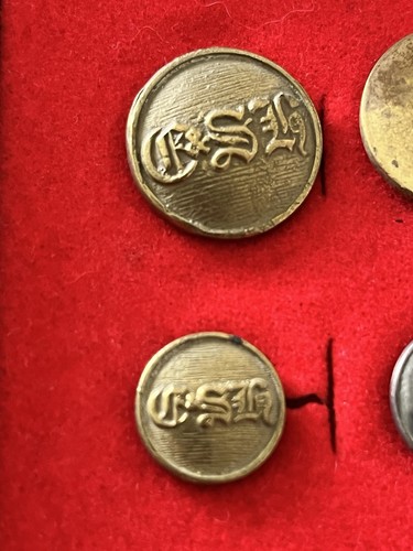 Hunt livery buttons essex - livery, &
