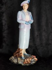 ROYAL DOULTON FIGURINE " HM