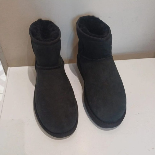 Ugg unisex black suede fur - ugg,