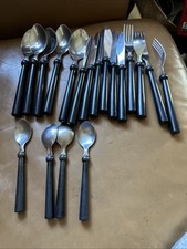 Bin Ikea stainless steel Cutlery, Plastic Handles. Good Used Condition.