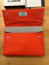 GENUINE KNOMO LEATHER PORTABLE