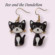 Black amd White Cat Kitten Gold Tone Enamel Earrings