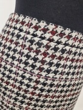 Pure Collection houndstooth skirt size 12 pink/red black pencil wool white lined