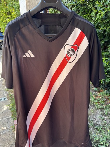 Bnwt river plate original - bnwt,