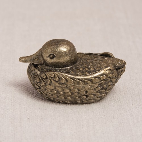 Vintage metal duck enamel - vintage,