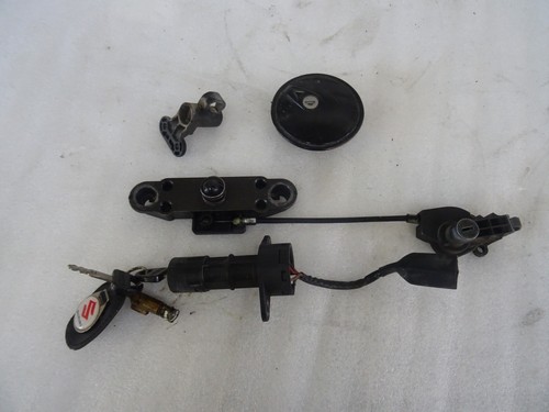 Suzuki gsx 550 gn71d lock - suzuki,