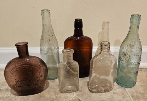 Lot antique glass bottles - 7,