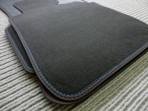 Velours floor car - , mats