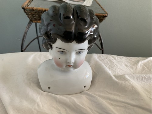 Antique german black - antique, hair