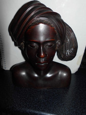 VINTAGE WOODEN AFRICAN LADY HEAD BUST READ DETAILS  17 cms  high