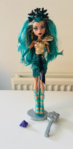 Monster high doll nefera - monster,
