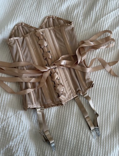 Bnwt shirley hollywood nude - of,