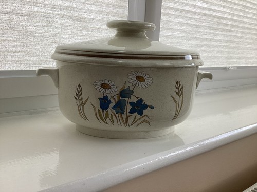 Royal doulton hill top - royal,