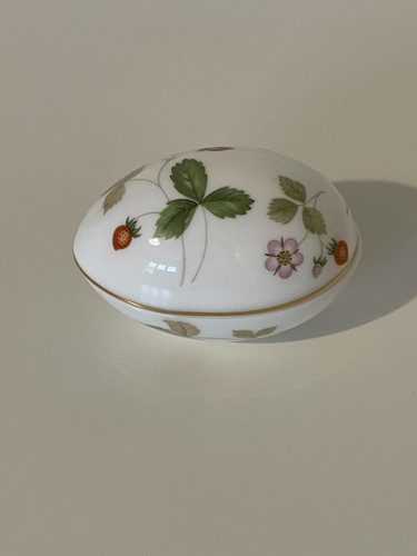 Wedgwood wild strawberry - wedgwood,