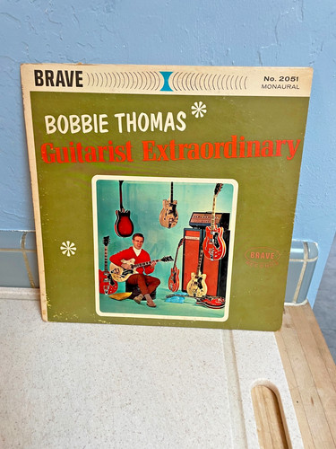 Bobbie thomas guitarist - bobbie,
