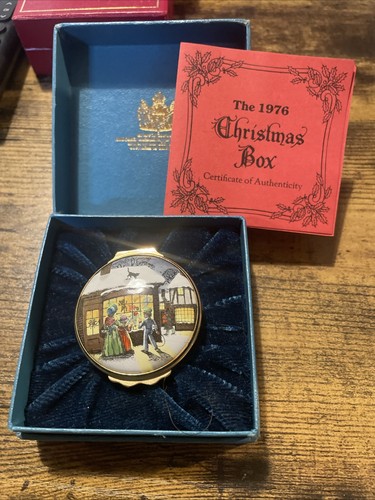 1976 christmas box - 1976, &