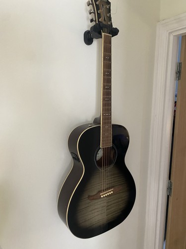 Fender series 235e - series,