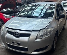 TOYOTA AURIS 1.6 PETROL AUTO 2007-2008-2009 WHEEL NUT (BREAKING/PARTS/SPARES)