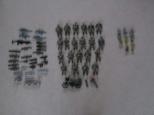 Army toy bundle soldier