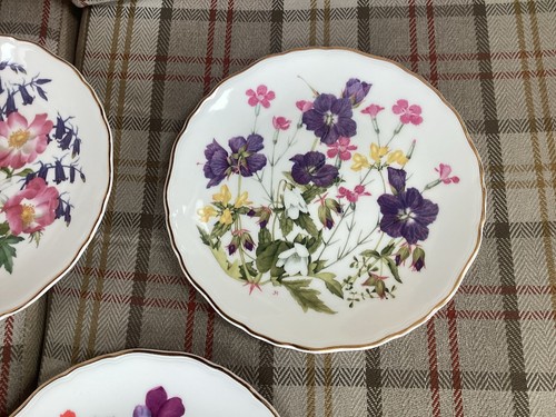 Royal albert limited - albert, edition