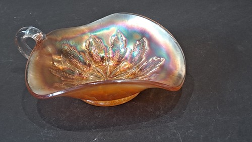 Carnival glass leaf rays - carnival, "leaf