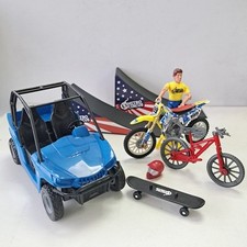 New Ray Toys 1:18 MX Bike Toy Model - Nitro Circus/Travis Pastrana Play Set