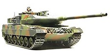 Tamiya 35271 German Leopard 2 A6 Main Battle Tank Model Kit 1:35 scale NIB