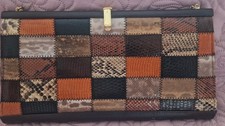 VINTAGE LEATHER HANDBAG by